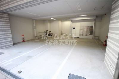 【駐車場】 | セオリー大阪ベイシティ | 駐車場です