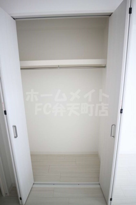 【収納】 | セオリー大阪ベイシティ | 便利な収納スペースです