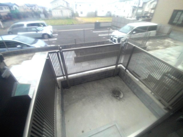 ラフィーエ住吉のバルコニー