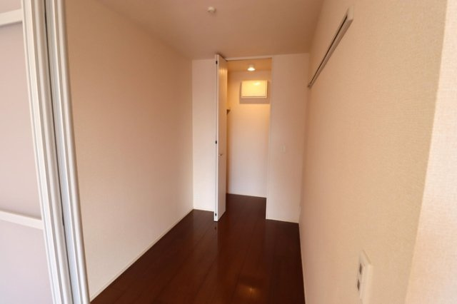 ソル・セレッソⅡの居間・リビング