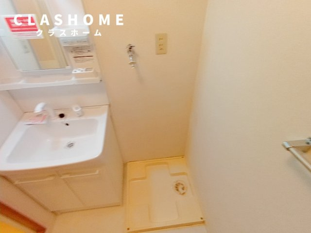 ソレアードパラシオン　　　刈谷市近郊の賃貸はクラスホームの洗面所|同物件の別部屋になります。