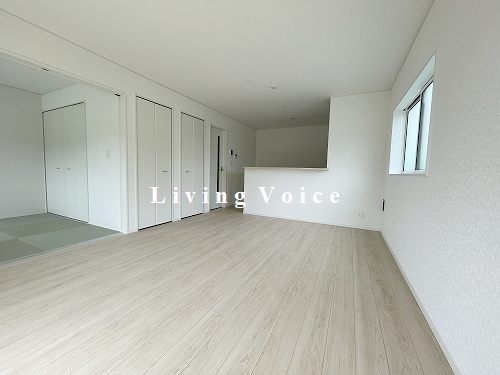 【居間・リビング】 | 【仲介手数料０円】綾瀬市早川第6　新築一戸建て　全6棟 | 綾瀬市早川第6　新築一戸建て　全6棟