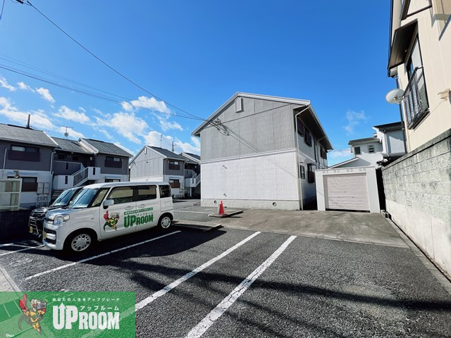 サンヴィレッヂCの駐車場