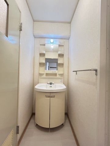 六甲道レクランの洗面所