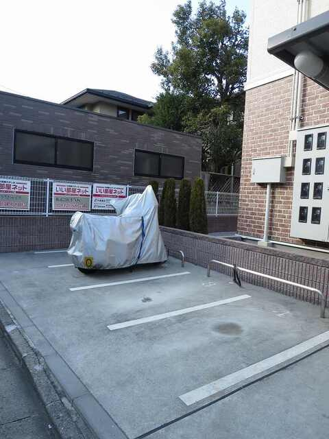 ソレイユ ブランの駐車場
