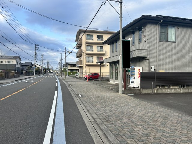 用宗三丁目店舗付中古住宅の周辺