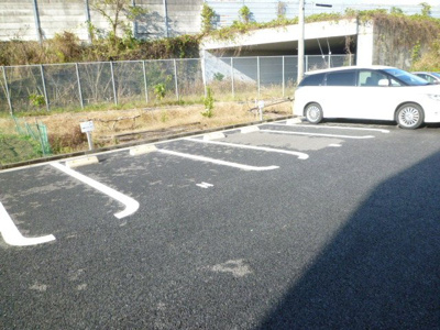 【駐車場】 | STグランデ