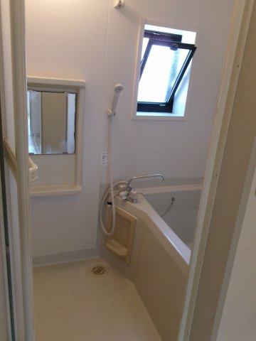 フォーレスはまゆうの浴室