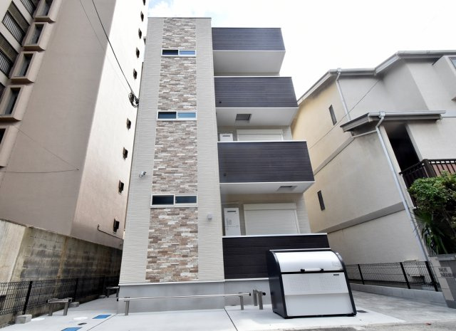 NOY NISHINOMIYA