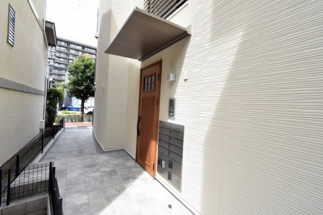 NOY NISHINOMIYAのエントランス