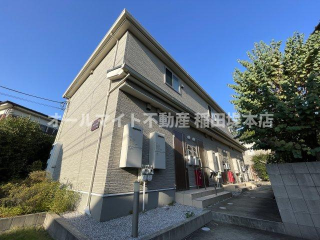 世田谷区成城３丁目のアパートの外観