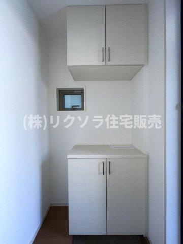 春日町　新築一戸建ての収納|シューズボックス
■物件内覧・資金計画相談・住宅ローン相談、リフォーム相談、お問合せ受付中■
※当日・翌日のご内覧、ご相談はお電話でのお問合せがスムーズです！