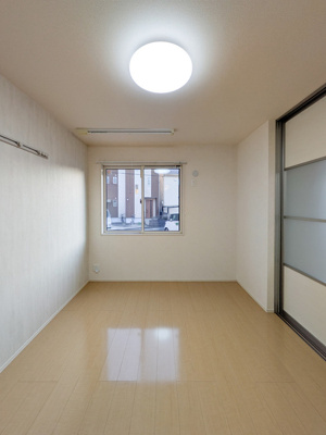 【洋室】 | ルミエール木崎