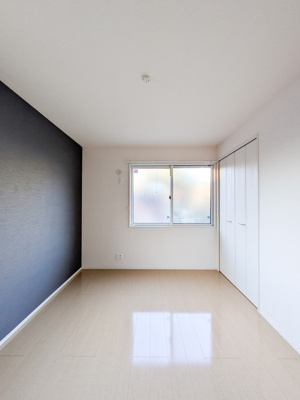 【洋室】 | ルミエール木崎