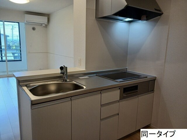 ビレッジ　ハイマウンテン　Ａのキッチン