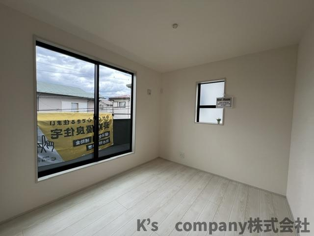茅ヶ崎市堤　新築戸建の洋室|約6帖の洋室◇◇