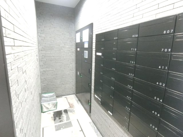 【その他共用部分】 | AZEST堀切菖蒲園Ⅱ | メールボックス、宅配BOX