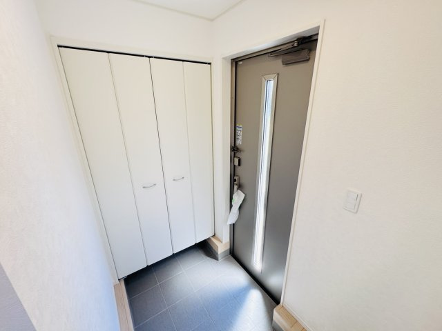 松戸市根木内新築戸建（根木内第10）の玄関|玄関ホール・シューズクローゼット