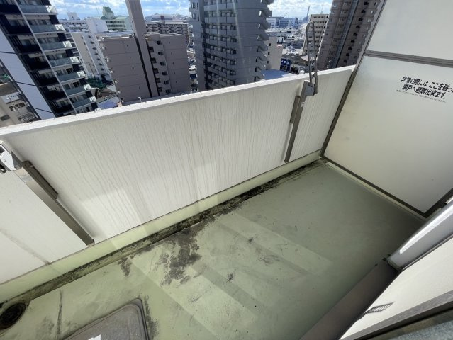 タカマツ神戸駅南通のバルコニー|同物件別部屋写真