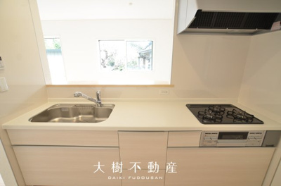 【キッチン】 | 海老名市社家２丁目　新築戸建て　全10棟　【仲介手数料無料】