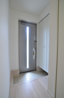 【玄関】 | 海老名市社家２丁目　新築戸建て　全10棟　【仲介手数料無料】