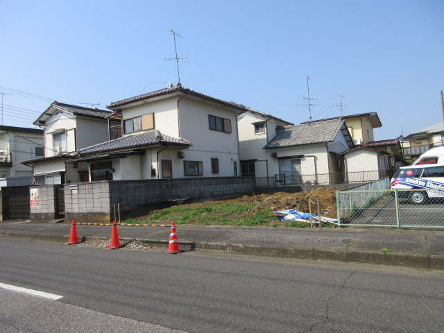 【仲介手数料無料】新築戸建　熊谷市柿沼780-4（全1棟）の前面道路含む現地写真