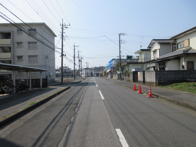 【仲介手数料無料】新築戸建　熊谷市柿沼780-4（全1棟）の前面道路含む現地写真