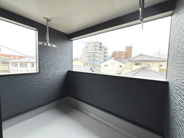 【バルコニー】 | 那珂川市今光8丁目第2　3号棟（全3棟）【仲介手数料無料・0円】 | 現地写真。インナーバルコニーです。