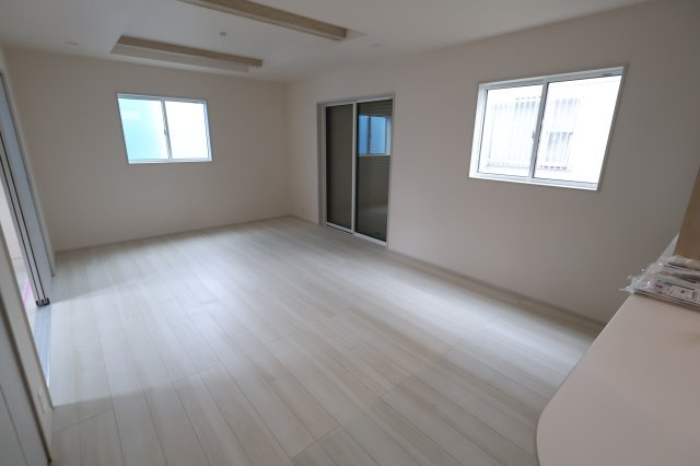 《仲介手数料無料》桜区大字塚本369-73新築一戸建てブルーミングガーデン