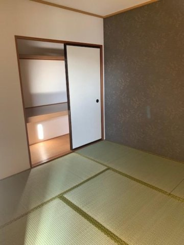 セジュール　クレスト　B棟の和室