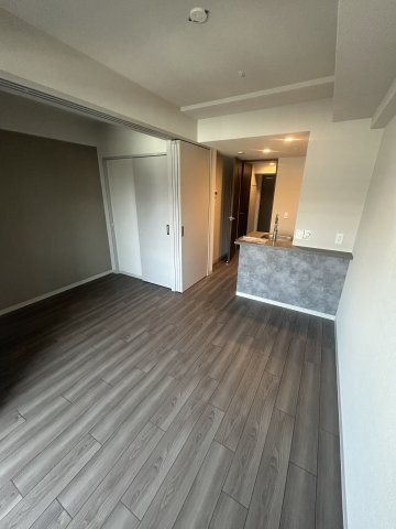 大阪市西淀川区柏里２丁目の賃貸マンションの居間・リビング