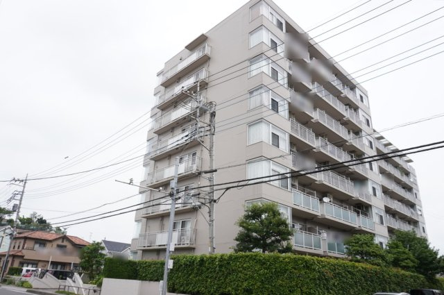アミティ草加の外観