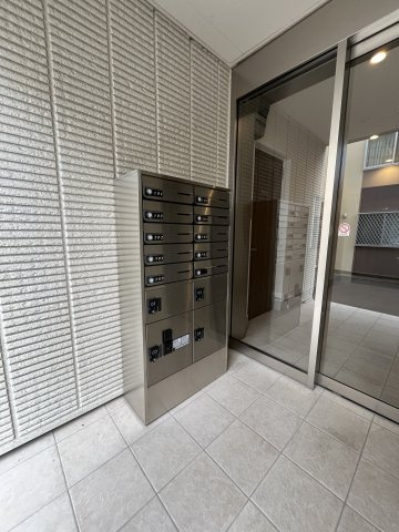 【エントランス】 | ヴェルドミール若林 | 宅配ボックスあり♪