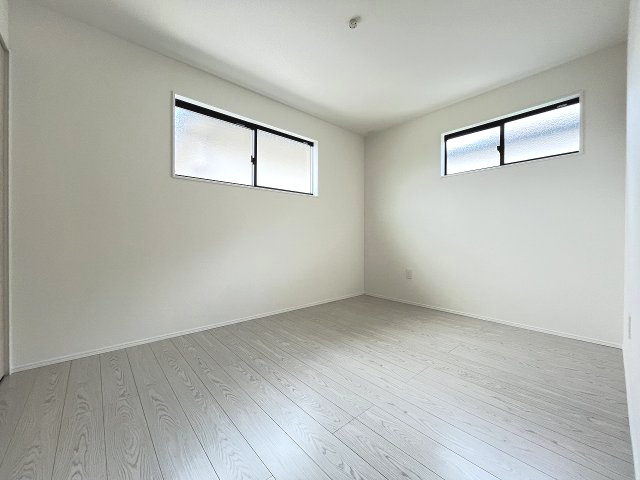 【子供部屋】 | 那珂川市今光8丁目3期　1号棟（全2棟）【仲介手数料無料・0円】 | 施工例。施工例は完成時と異なる場合があります。