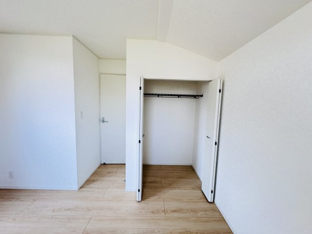 松戸市根木内新築戸建（根木内第10）の収納|6.5帖洋室収納