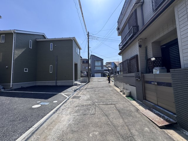 松戸市根木内新築戸建（根木内第10）の前面道路含む現地写真|西側前面道路