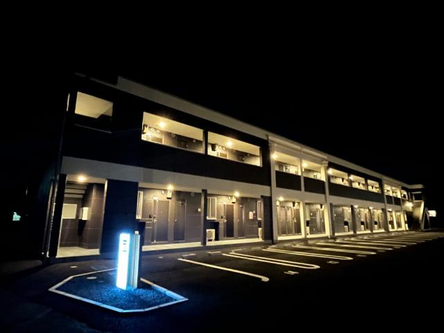 グラティテュード・Kの外観|外観写真（夜）