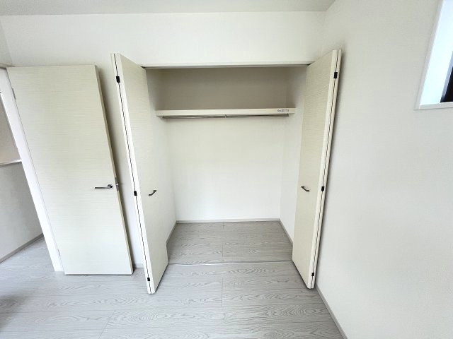 【収納】 | 那珂川市今光8丁目3期　2号棟（全2棟）【仲介手数料無料・0円】 | 現地写真。