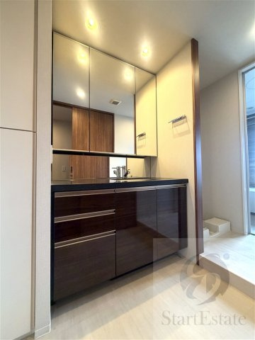 【独立洗面台】 | ザ・パークハウス中之島タワー