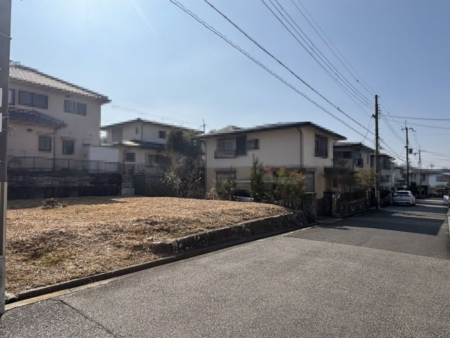 神戸市北区筑紫が丘4丁目土地の前面道路含む現地写真