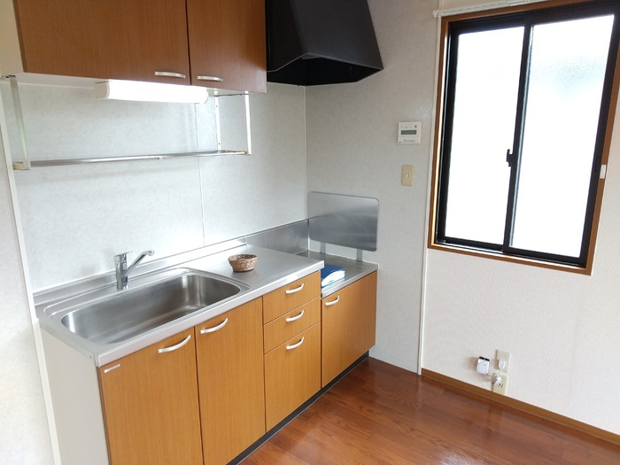 カーサソレイユ　Ｂ棟　　刈谷市近郊の賃貸はクラスホーム刈谷店のキッチン