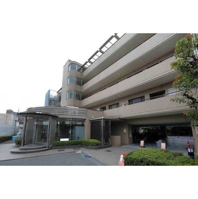 アーバンコート市ヶ谷の外観