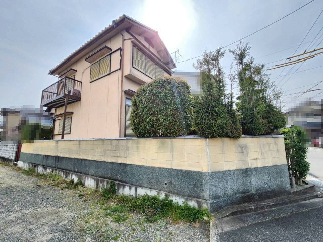 長岡京市天神4丁目の外観|隣地が抜けているため、開放感のある住環境です◎