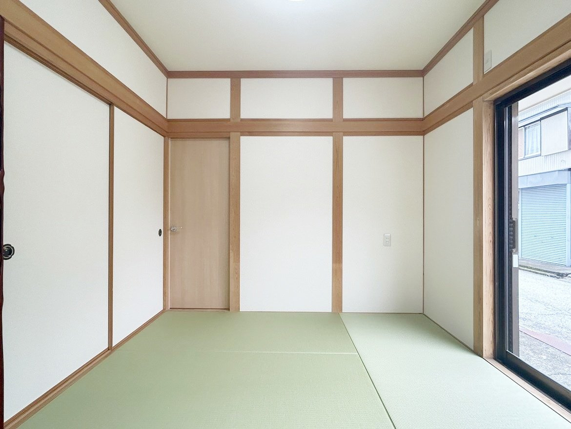高知市朝倉丙　中古戸建ての和室
