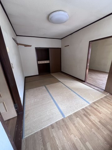 足利市福居町倉庫、事務所の寝室|戸建