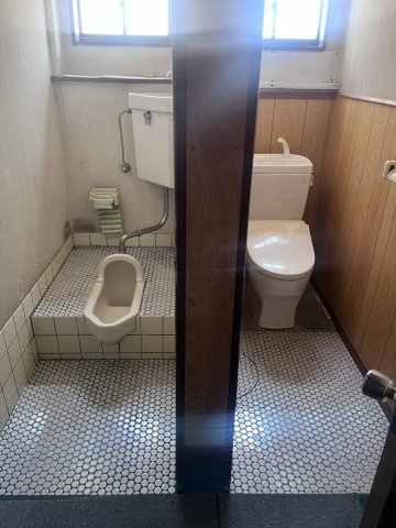 足利市福居町倉庫、事務所のトイレ|倉庫内トイレ