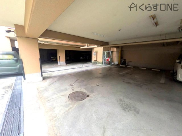 【駐車場】 | メゾンドール姫路英賀保