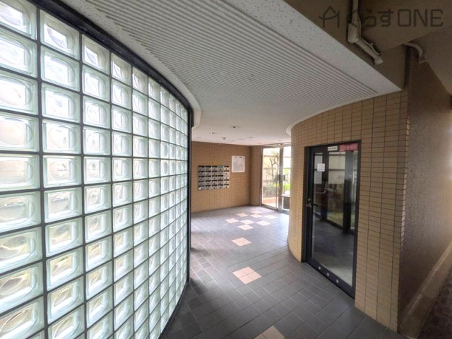 【エントランス】 | メゾンドール姫路英賀保