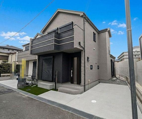 東香里1丁目　新築一戸建ての外観|新しい生活にいかがでしょうか？外観はお住まいの顔になります。こだわりたいポイントですね。外壁塗装や屋根塗装のご相談も承っております。
■現地内覧・資金計画相談・住宅ローン相談もお問合せ受付中■