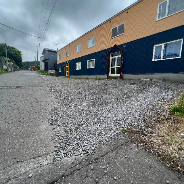 ハイツ夕陽ヶ丘の駐車場